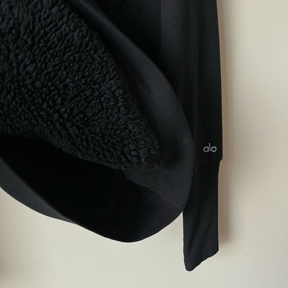 SOLD - alo Sherpa Lined Frost Hoodie (size S) - Picture 3 of 4